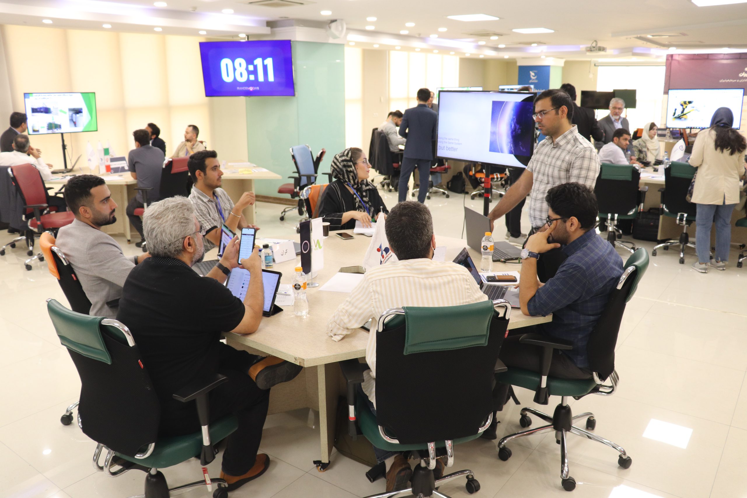 IRAN CROWDFUNDING STARTUPS